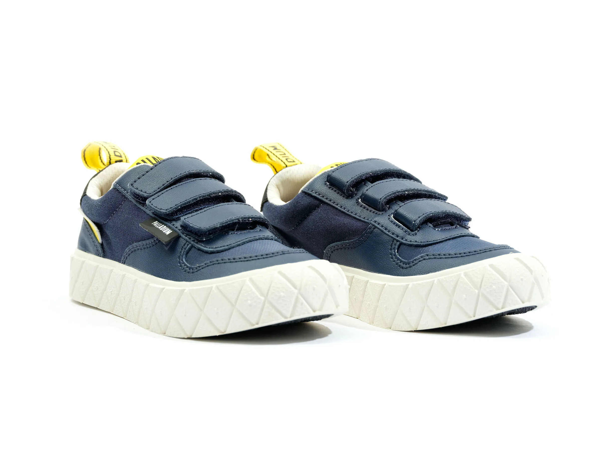 Ace Kids Lo Strap Kids Sneakers