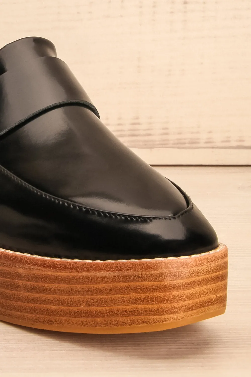 Camerota Wood | Black Platform Shoes