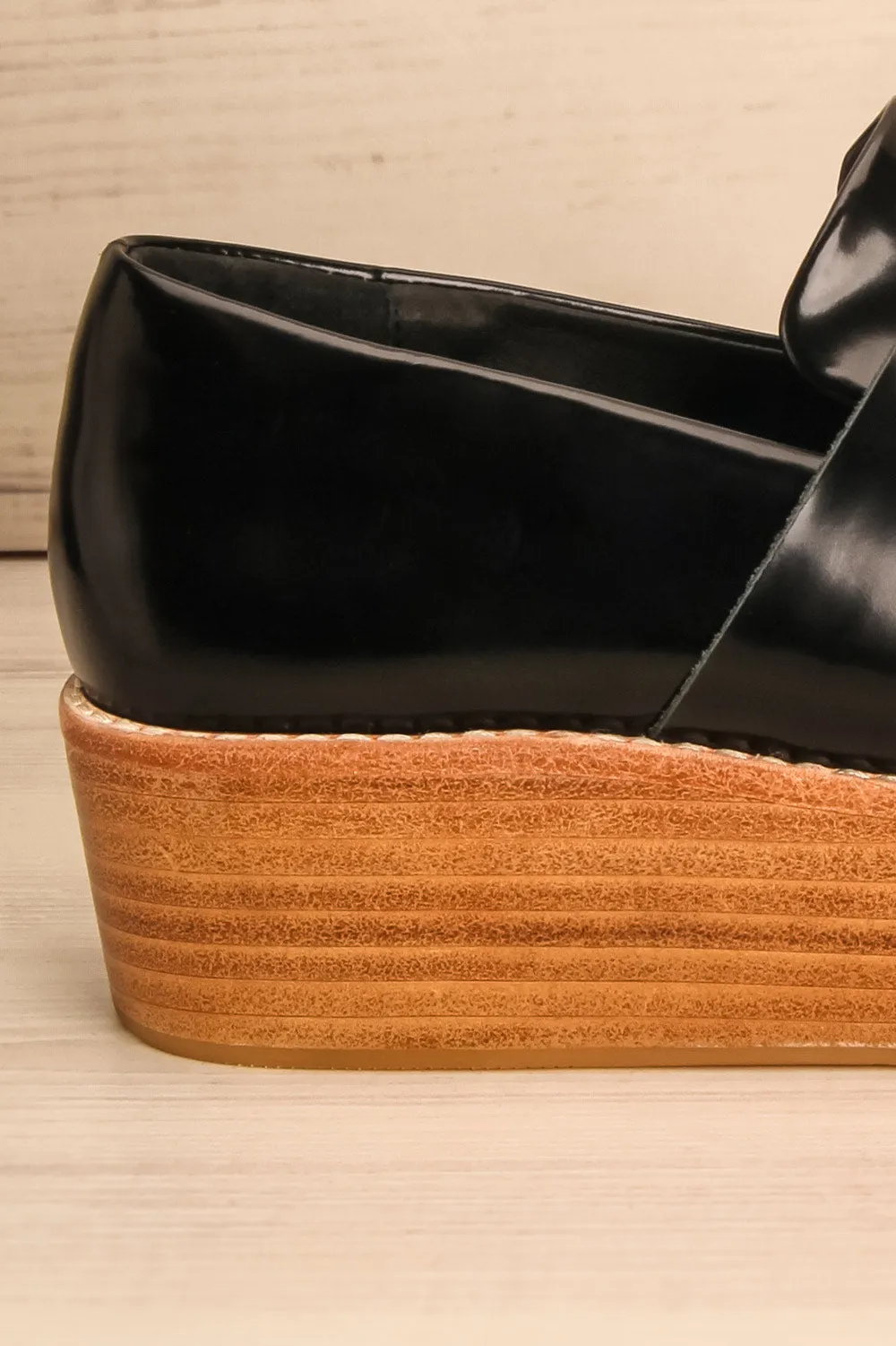 Camerota Wood | Black Platform Shoes