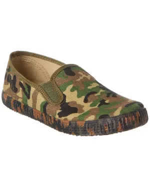 Cienta Cangrejo 2Elasticos Canvas Slip-On Sneaker