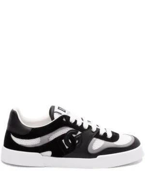 Colour-Block Panelled Sneakers With Mesh Detailing