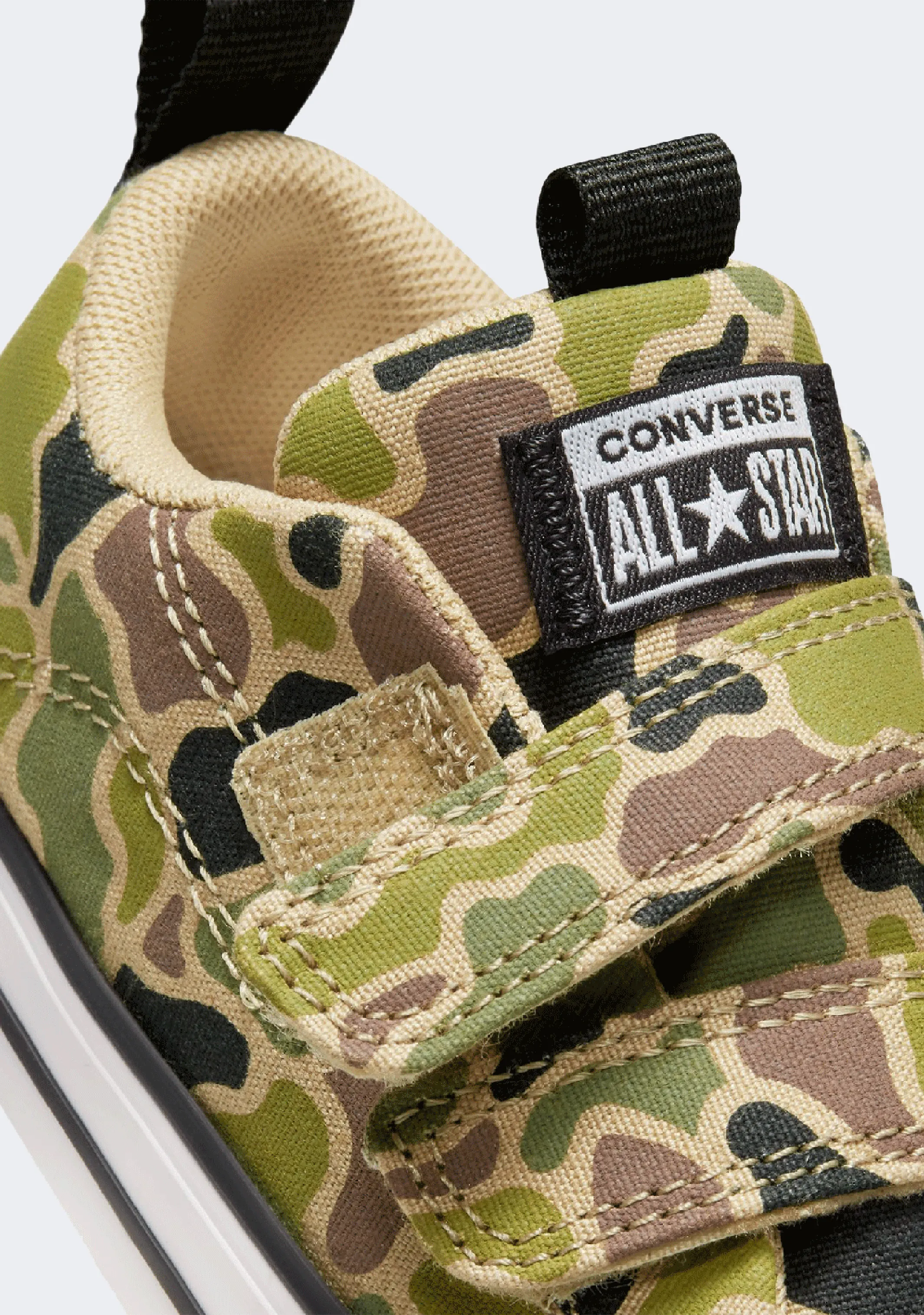 Converse Infants Chuck Taylor All Star 2V Canine Camo Low Top