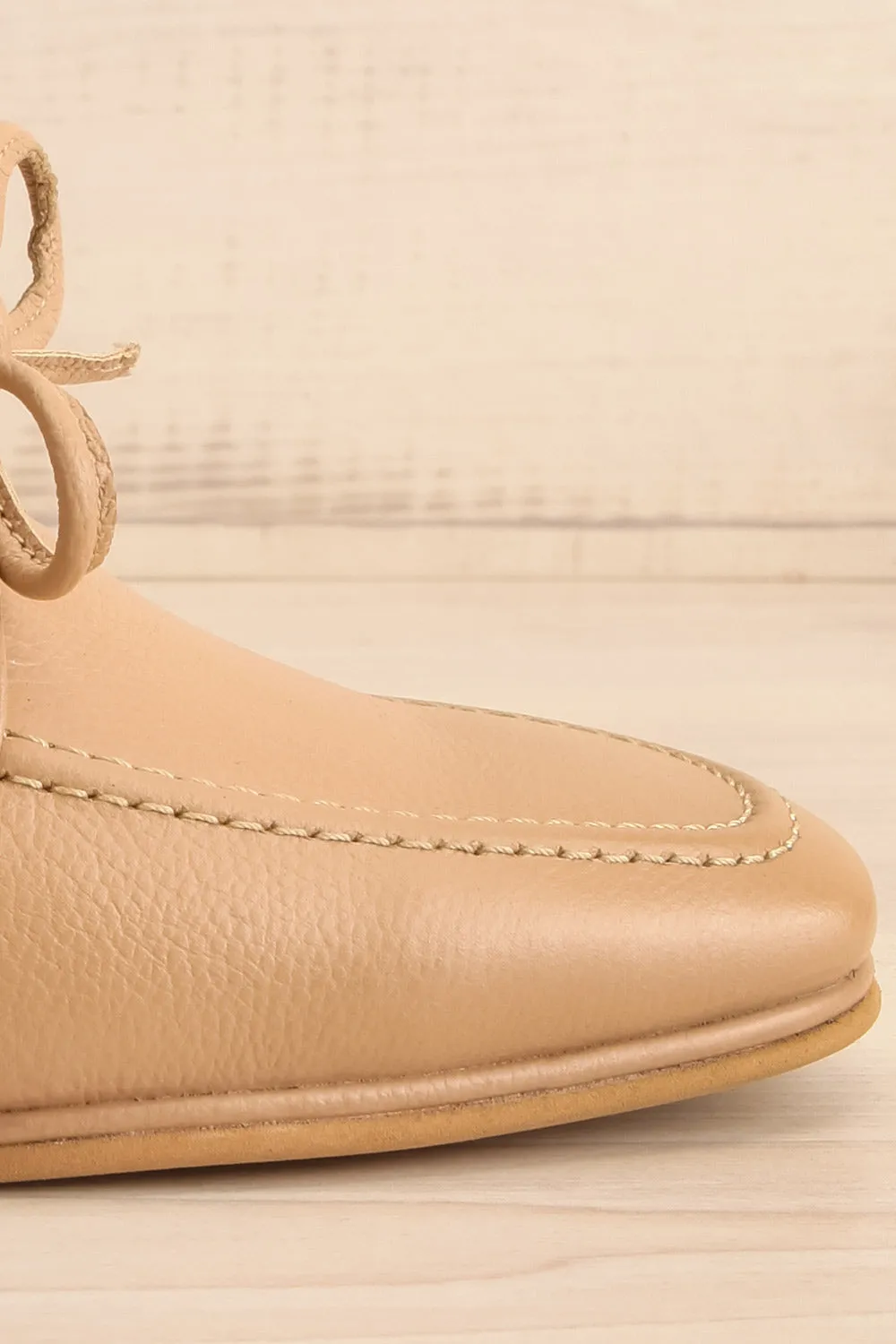 Focus Beige | Bicolored Heeled Loafer