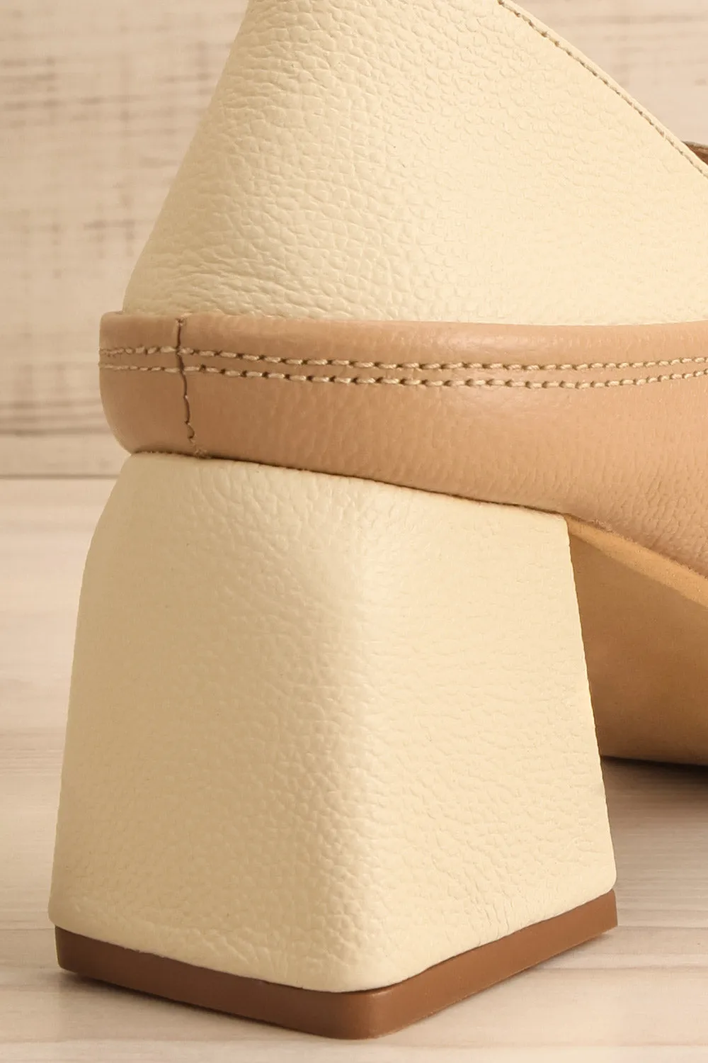 Focus Beige | Bicolored Heeled Loafer
