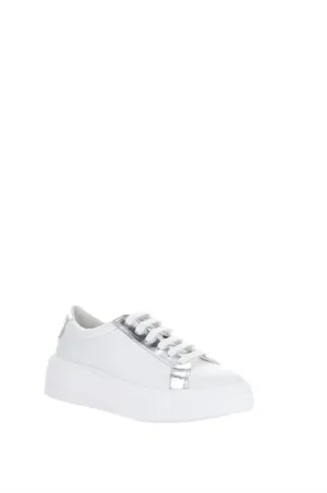 Fuzi In White Silver