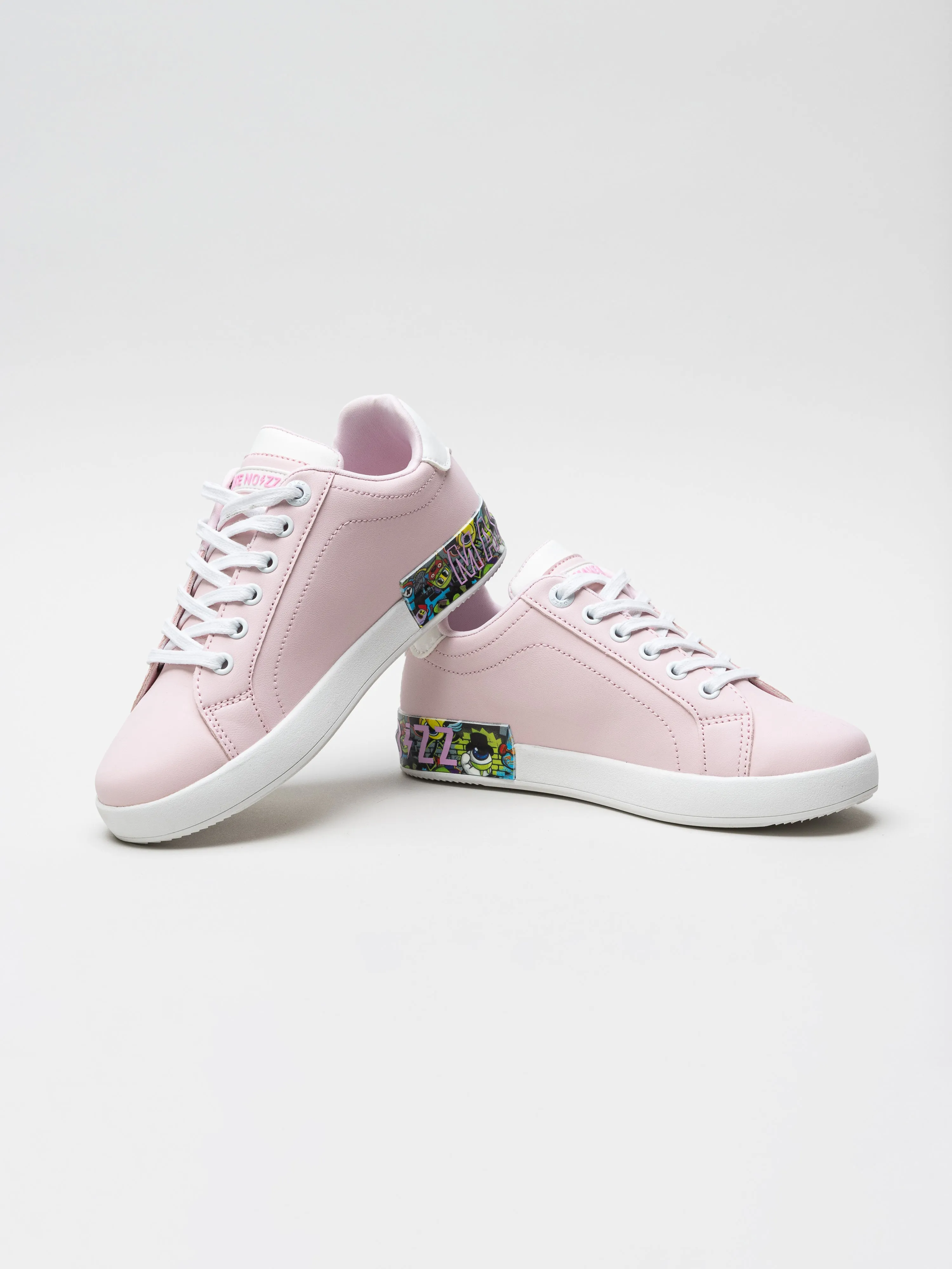 Girls Low Top Sneaker