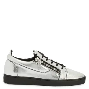 Giuseppe Zanotti Frankie