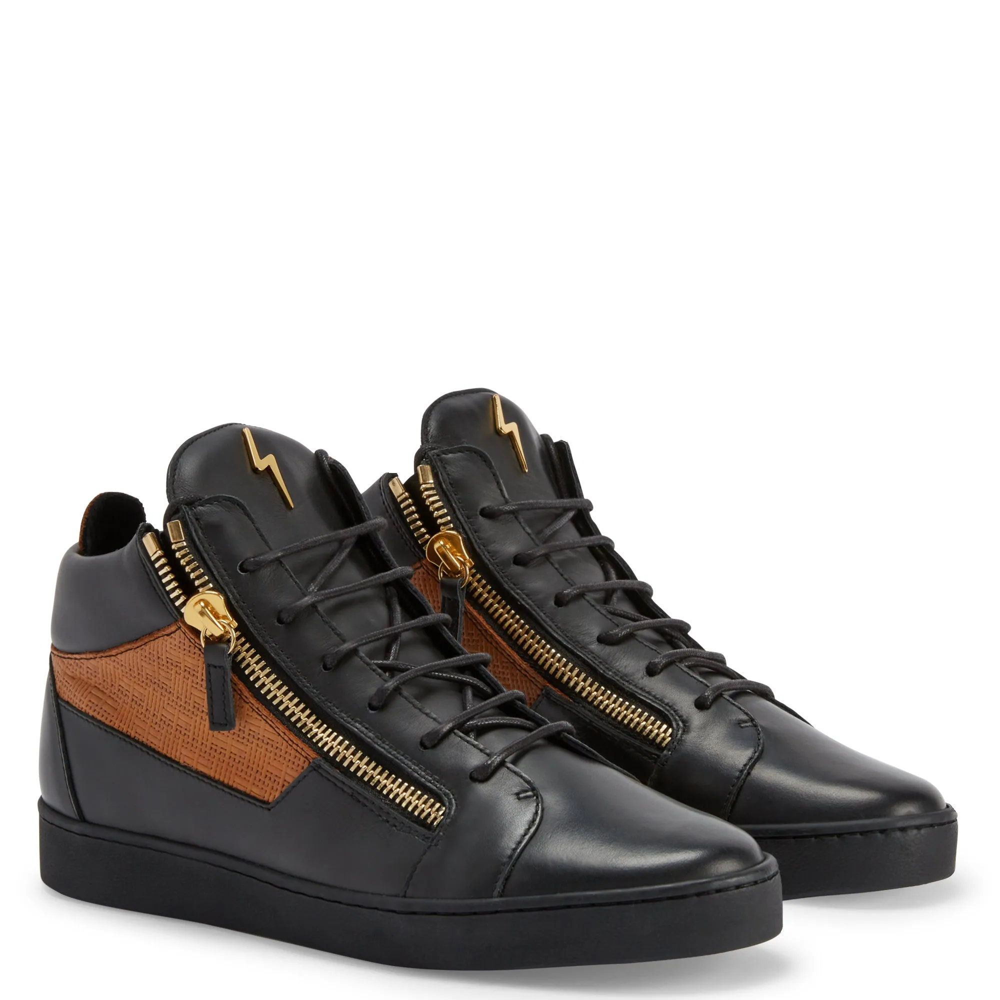 Giuseppe Zanotti Kriss