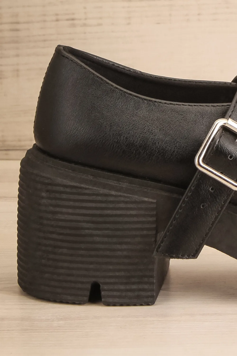 Gloucester | Black Platform Mary-Jane Shoes