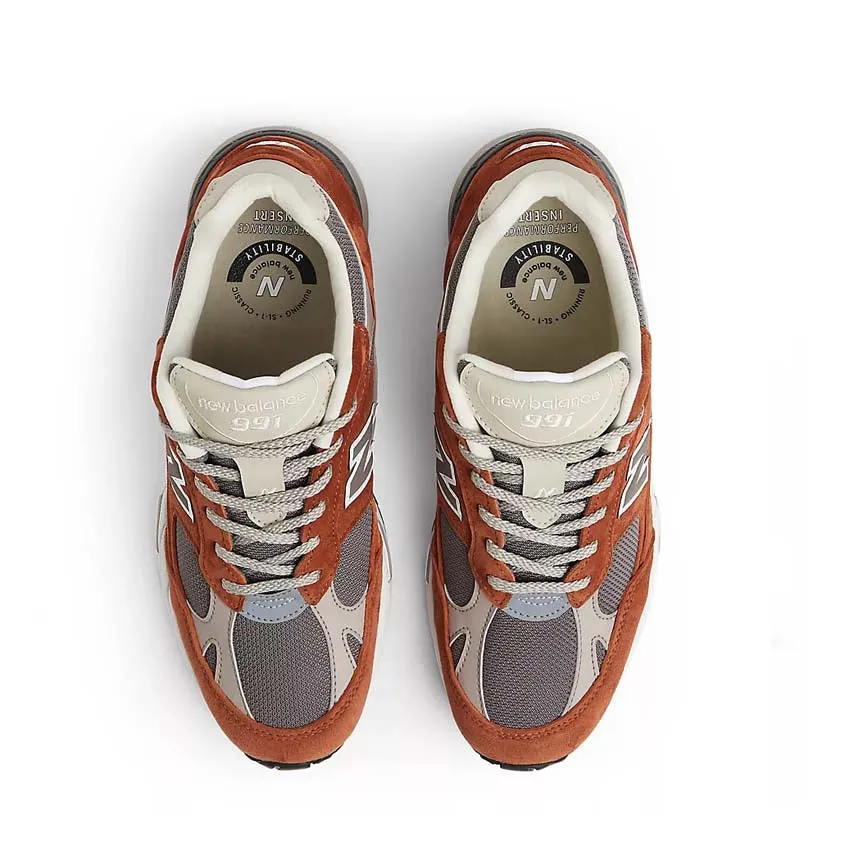 in UK 991 'Sequoia'