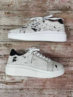 Julie Cowhide Sneakers In White