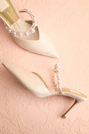 Kanika | Pointed-Toes Heel with Pearls