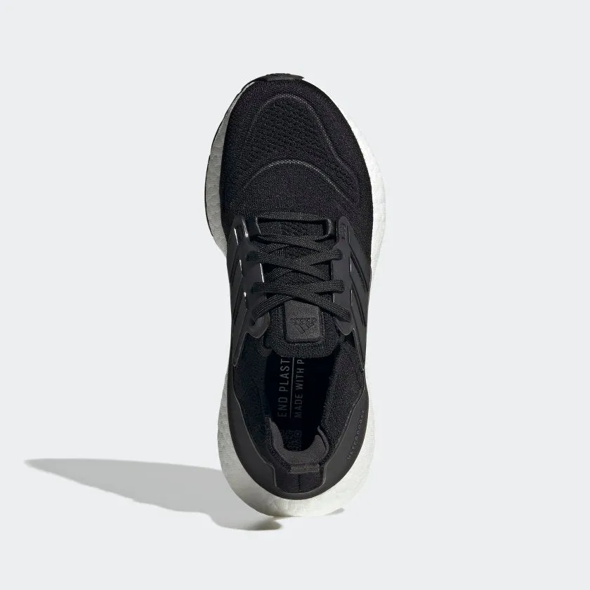 Kids' adidas Ultraboost 22 Running Shoes