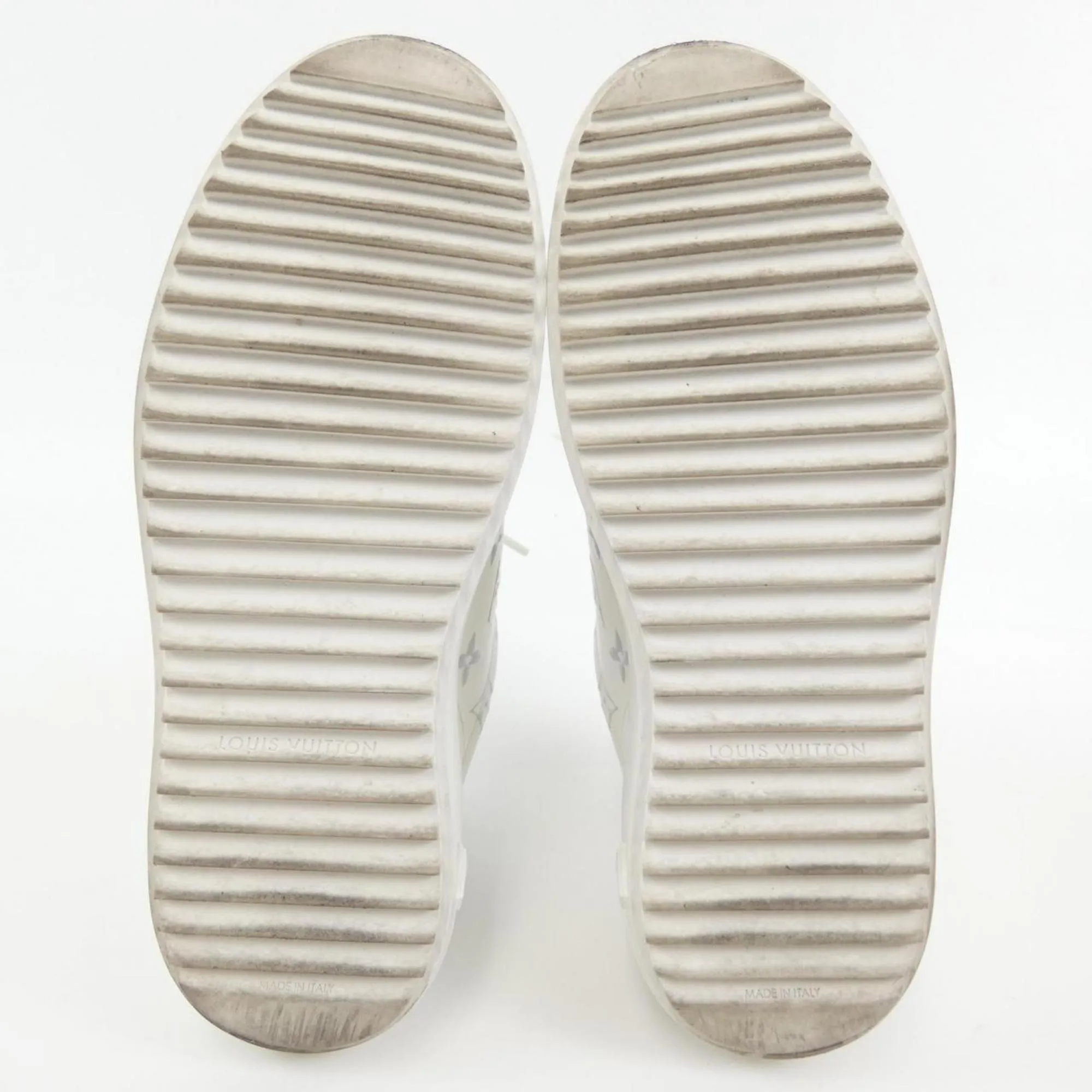 Louis Vuitton  Sneakers (Pre-Owned)