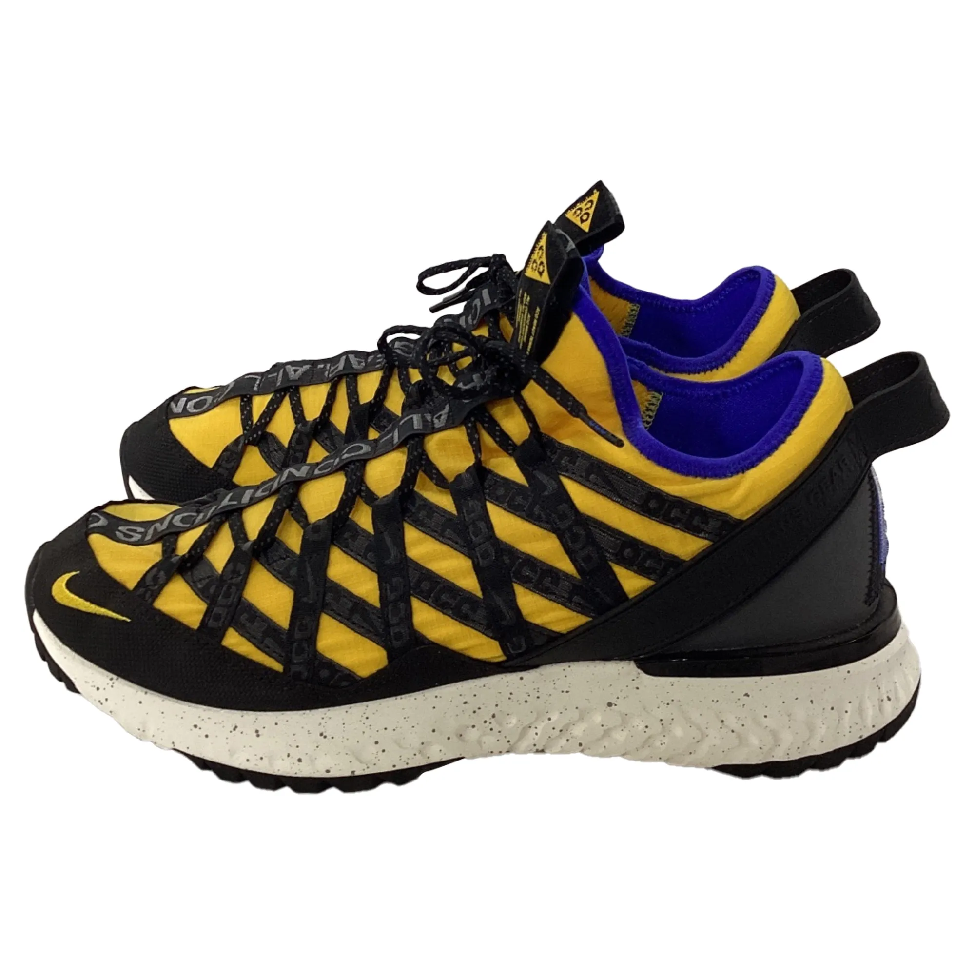 Nike ACG React Terra Gobe Sneakers in Yellow Synthetic