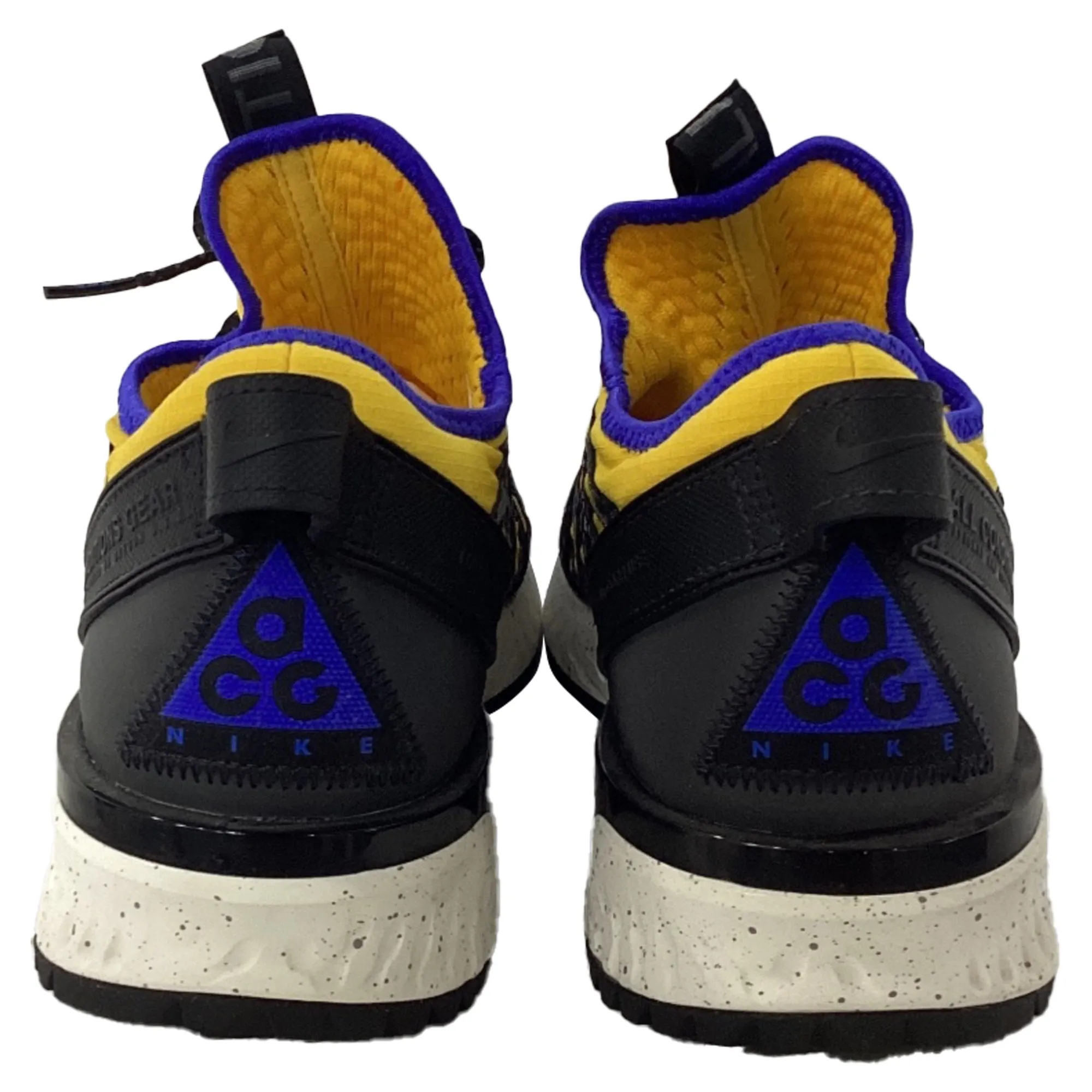 Nike ACG React Terra Gobe Sneakers in Yellow Synthetic