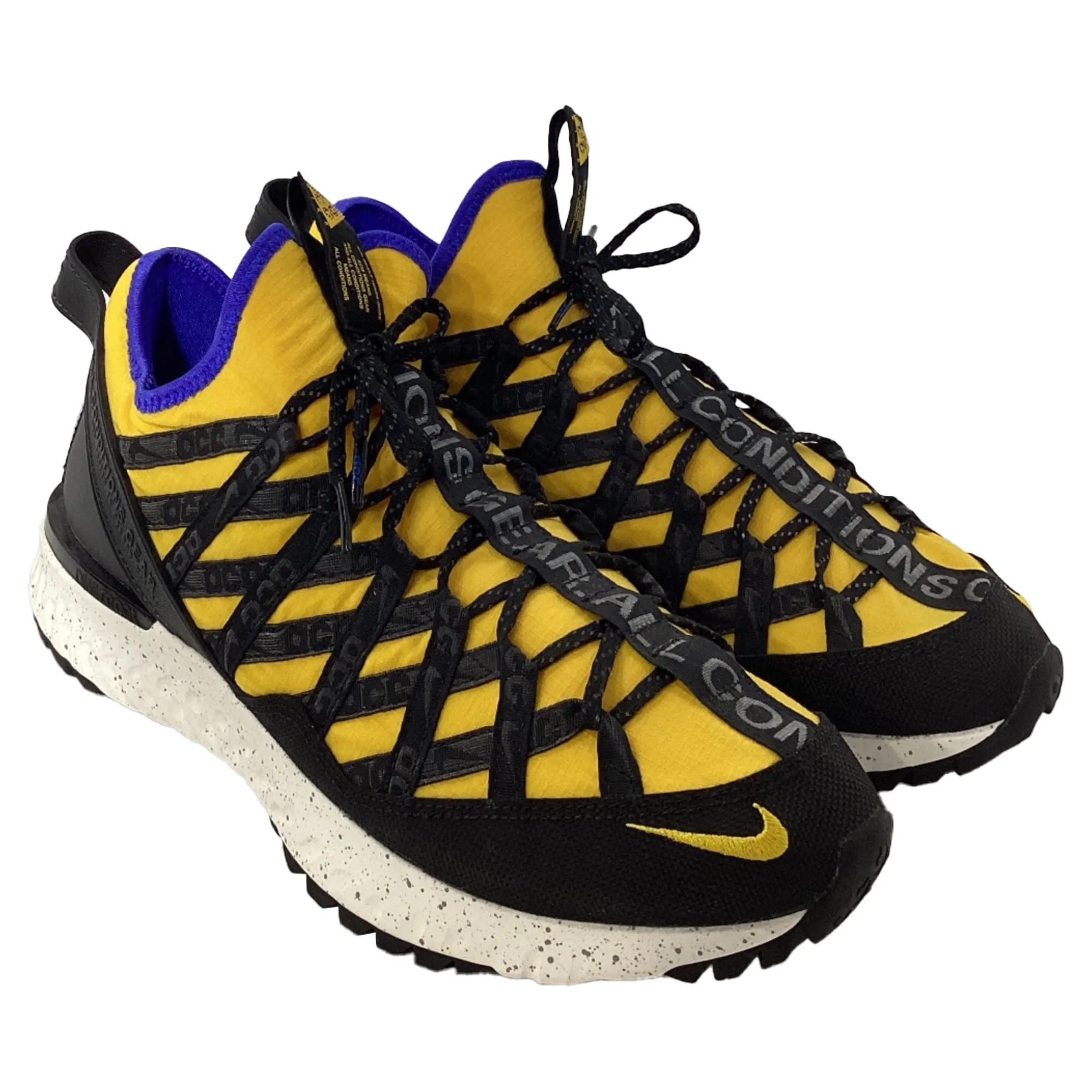 Nike ACG React Terra Gobe Sneakers in Yellow Synthetic