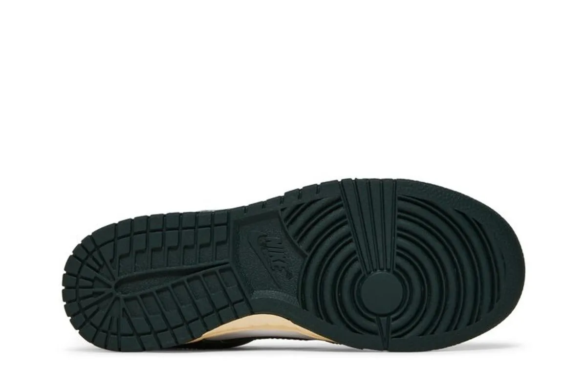 Nike Dunk Low Vintage Green (Women's)