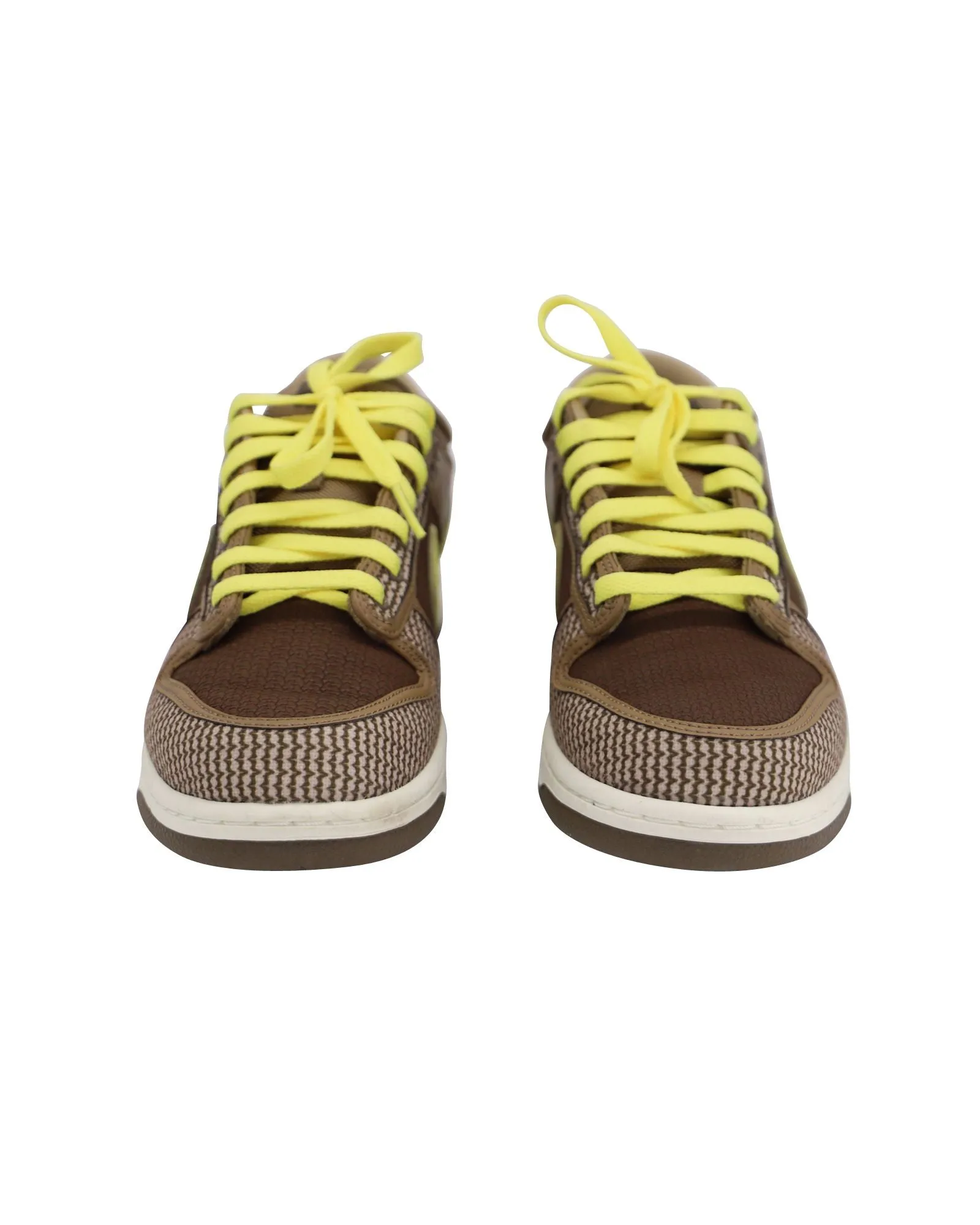 Nike Undefeated x Dunk SP Trainers in 'Canteen' Brown Leather
