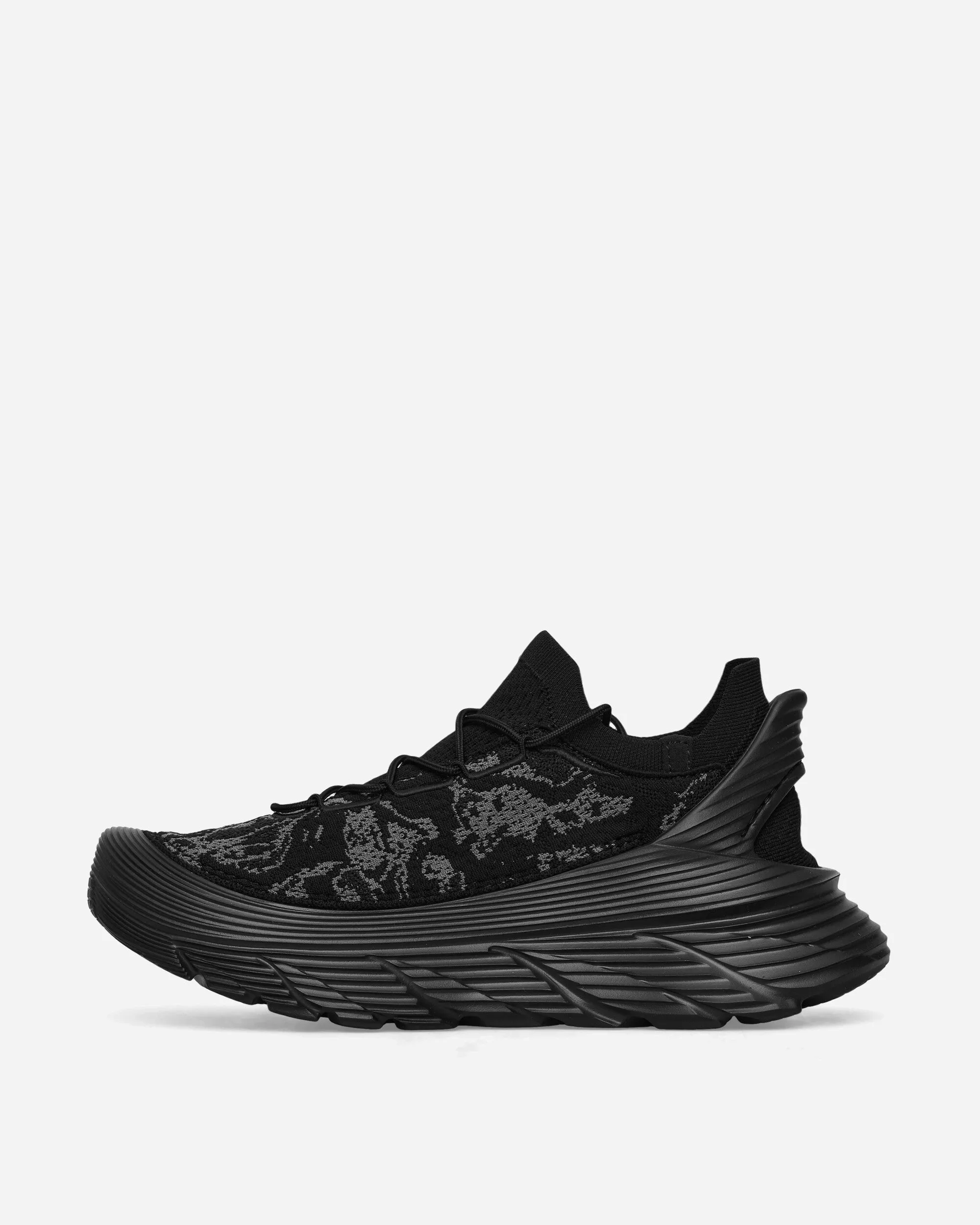 Restore Chukka Stealth / Tech Sneakers Carbon Black