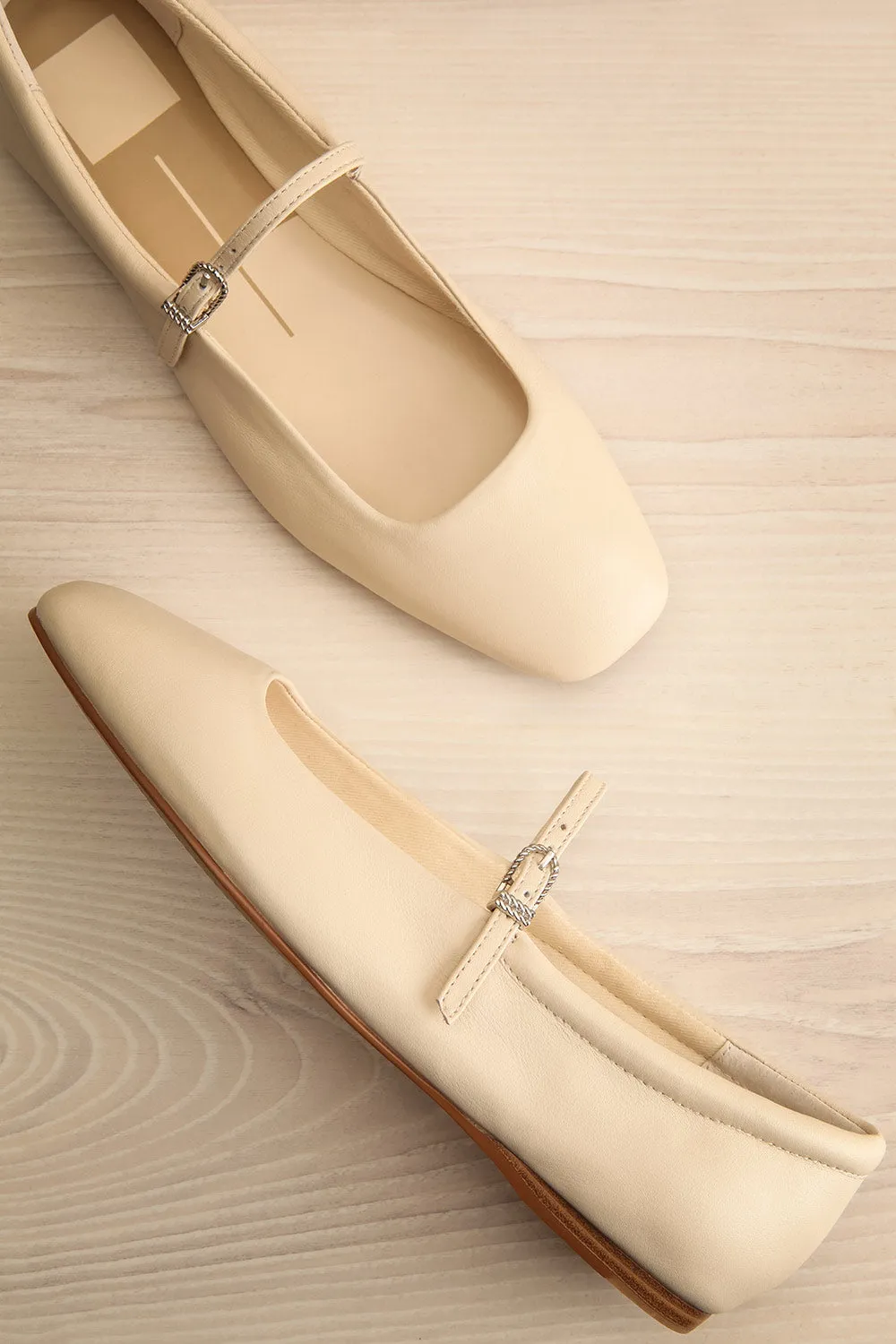 Reyes Ivory | Leather Ballerina Flats