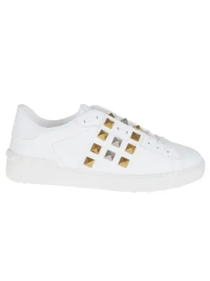 Rockstud Untitled Sneaker In Calfskin
