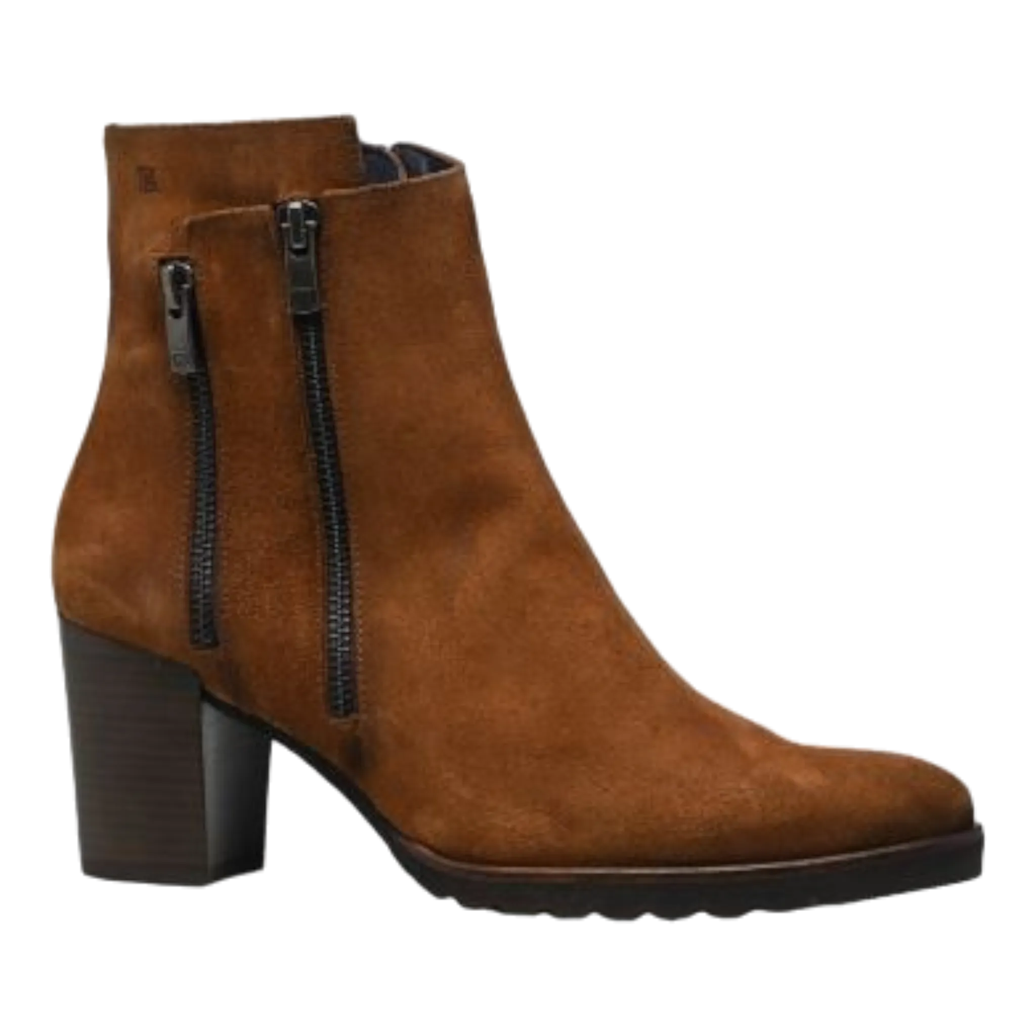 Thais D8896