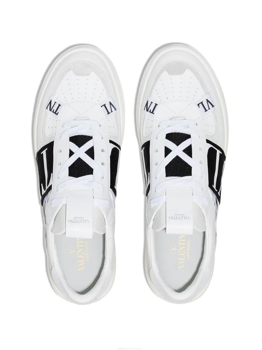 Vl7n Sneakers