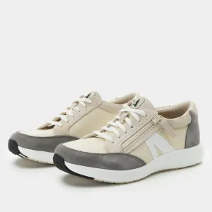 Women Eazeer Sneakers In Parchment