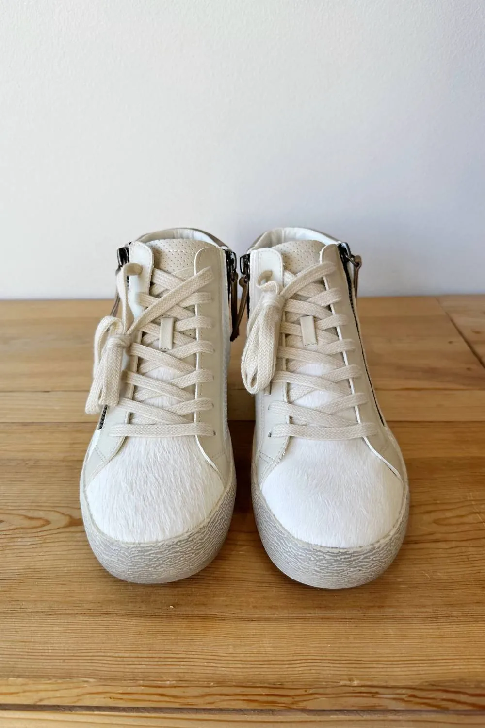 Women Elle Sneaker In White