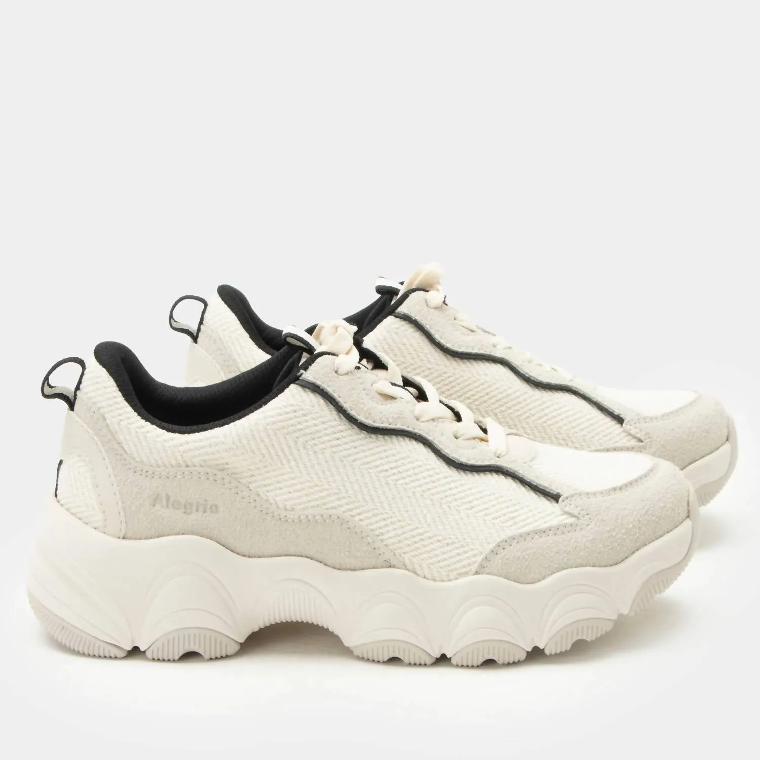 Women's Boom Joy Shoe In Unbleached Linen