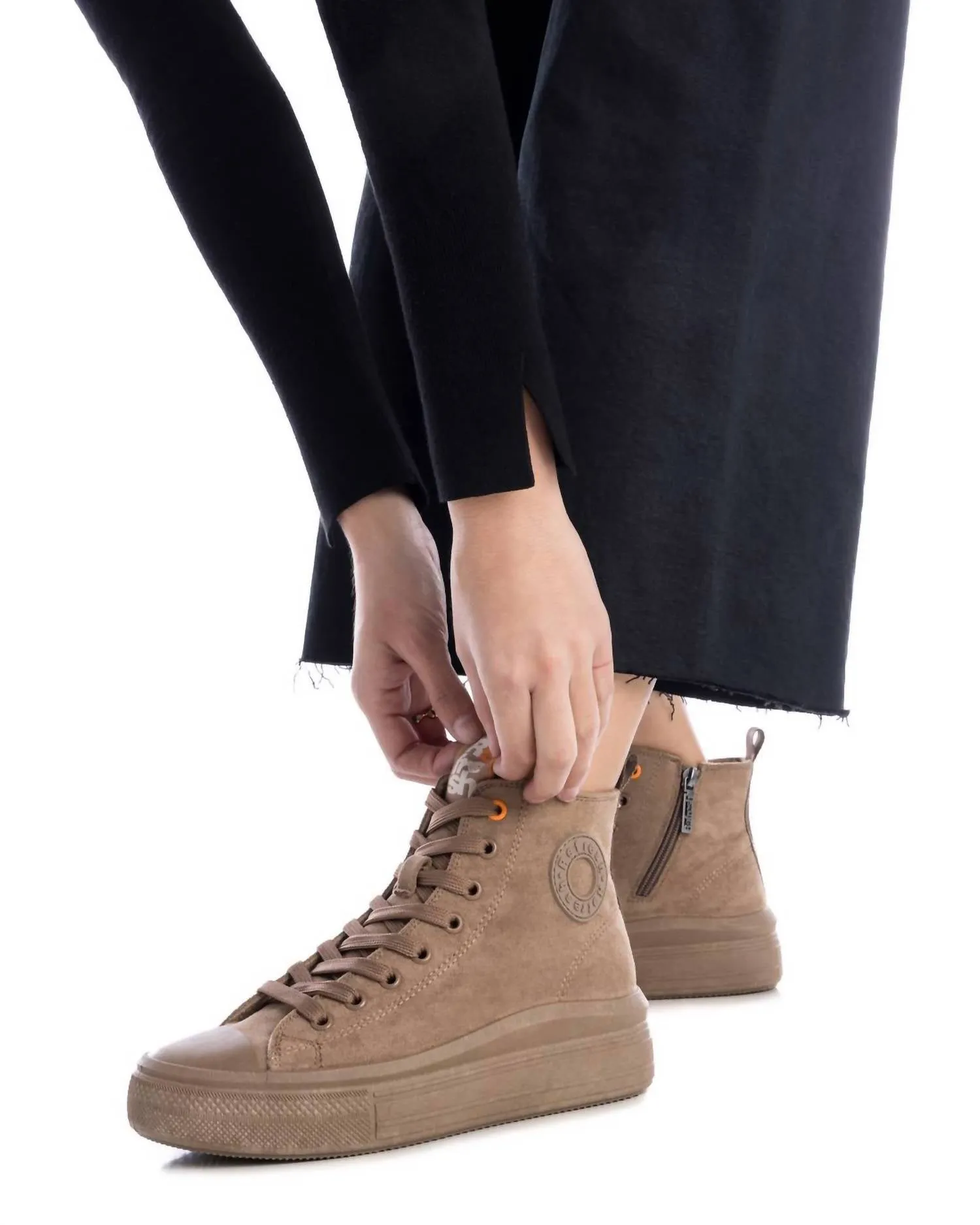 Women's Casual High Top Sneakers In Light Brown