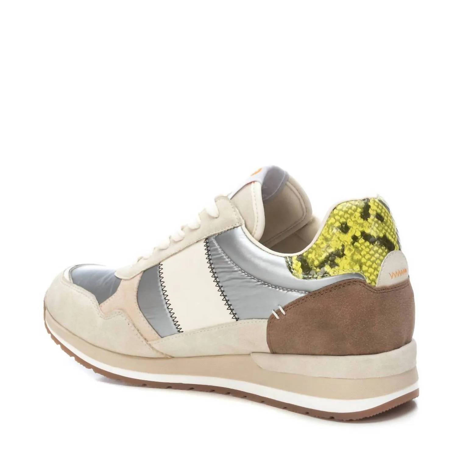 Women's Casual Sneakers In Beige