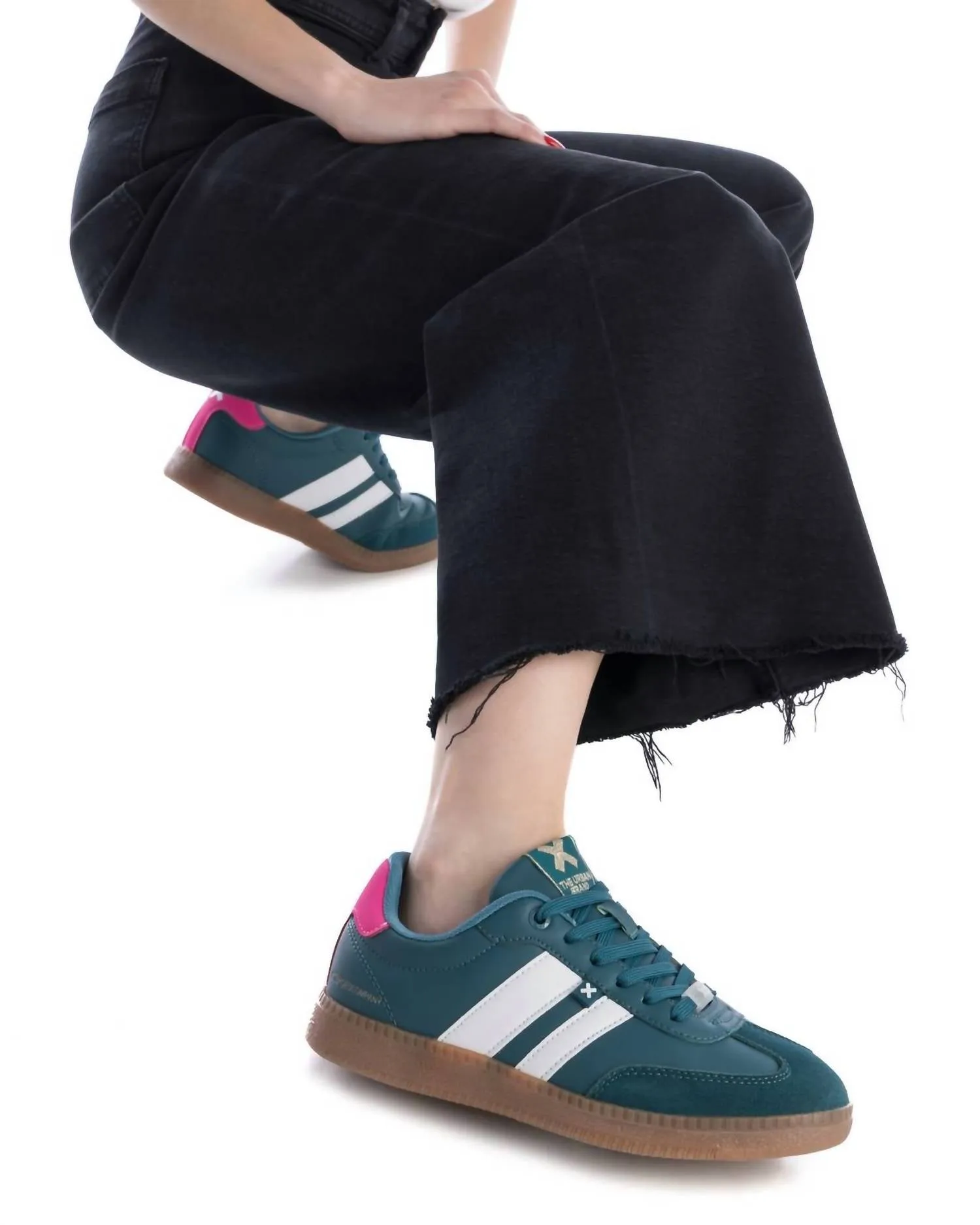 Women's Casual Sneakers In Green