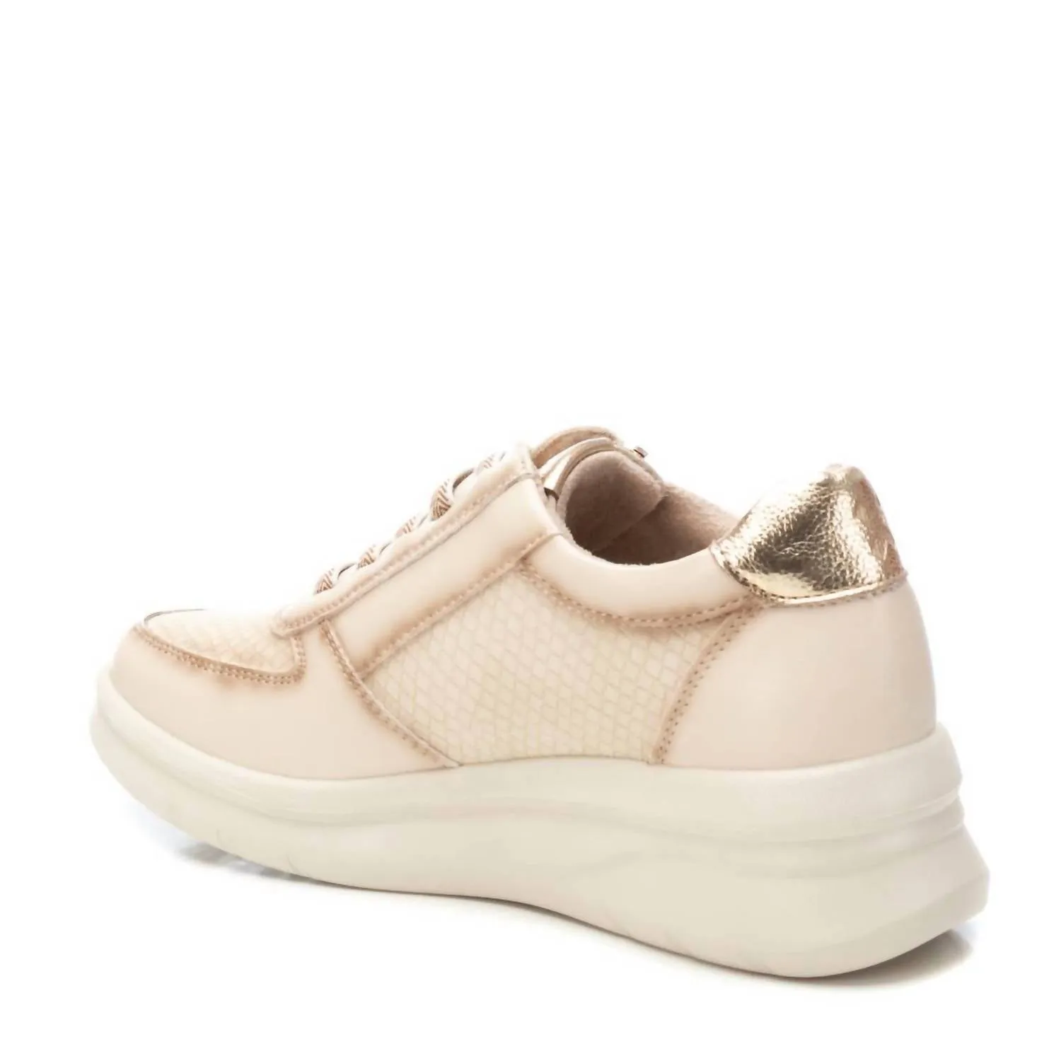 Women's Casual Sneakers In Ivory