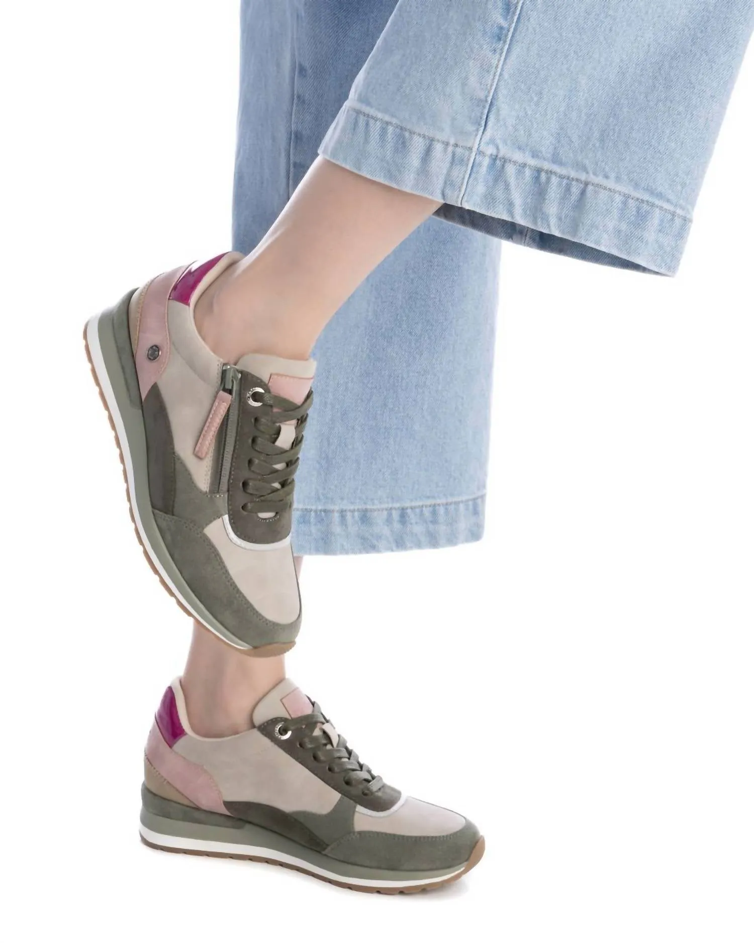 Women's Casual Sneakers In Kakhi
