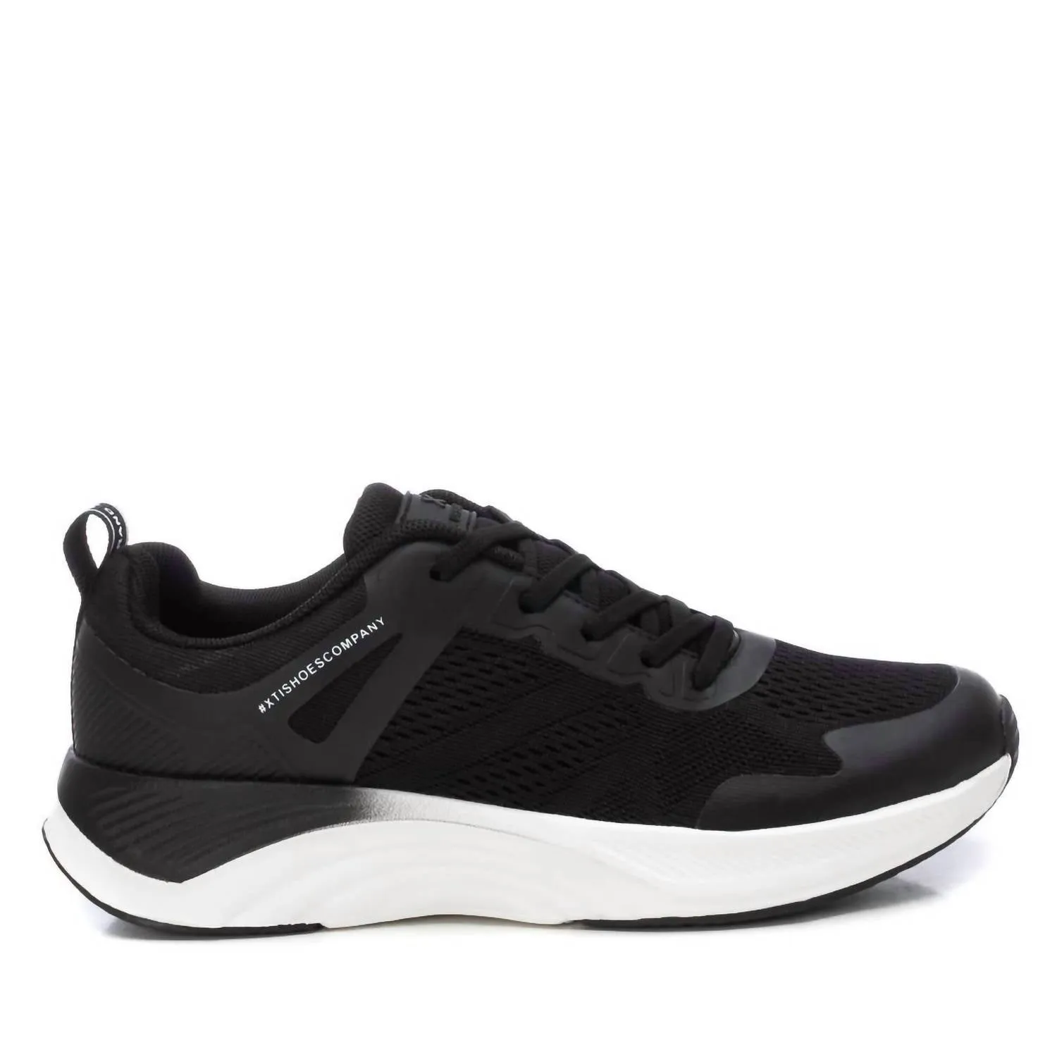 Women's Comfort Walking Sneakers In Black