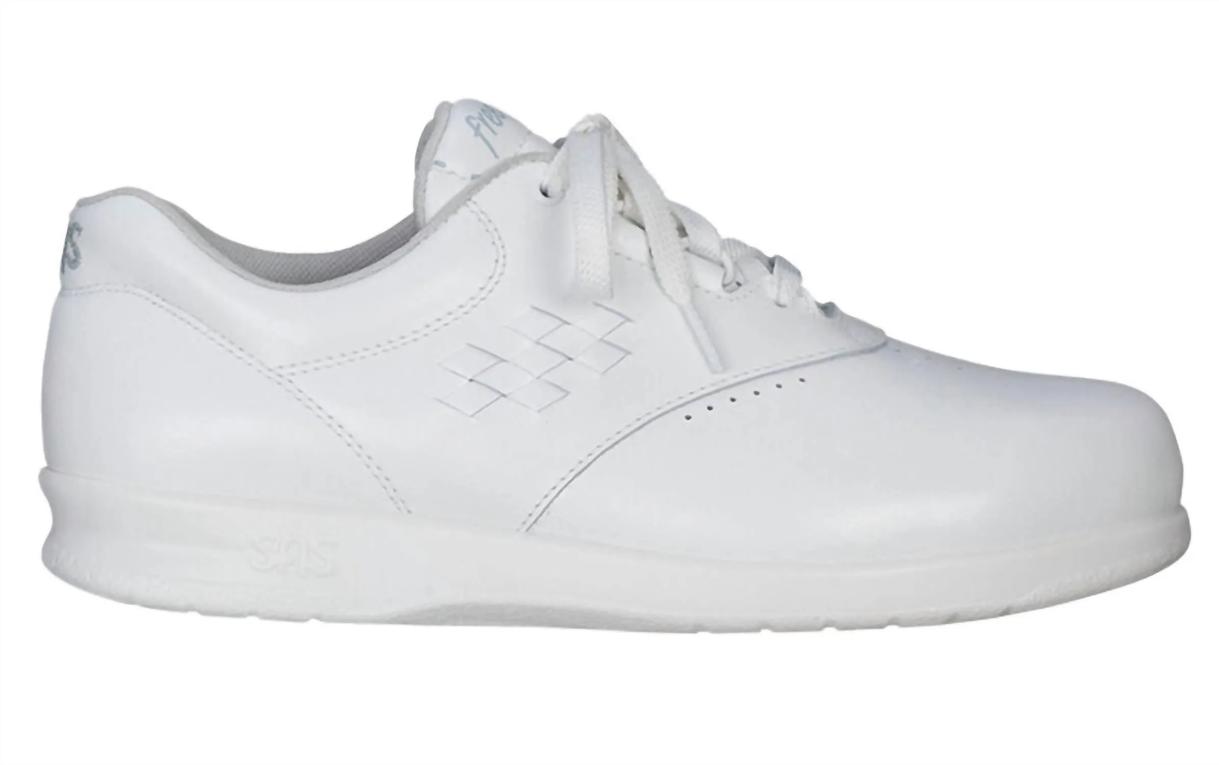 Women's Free Time Walking Shoe In White