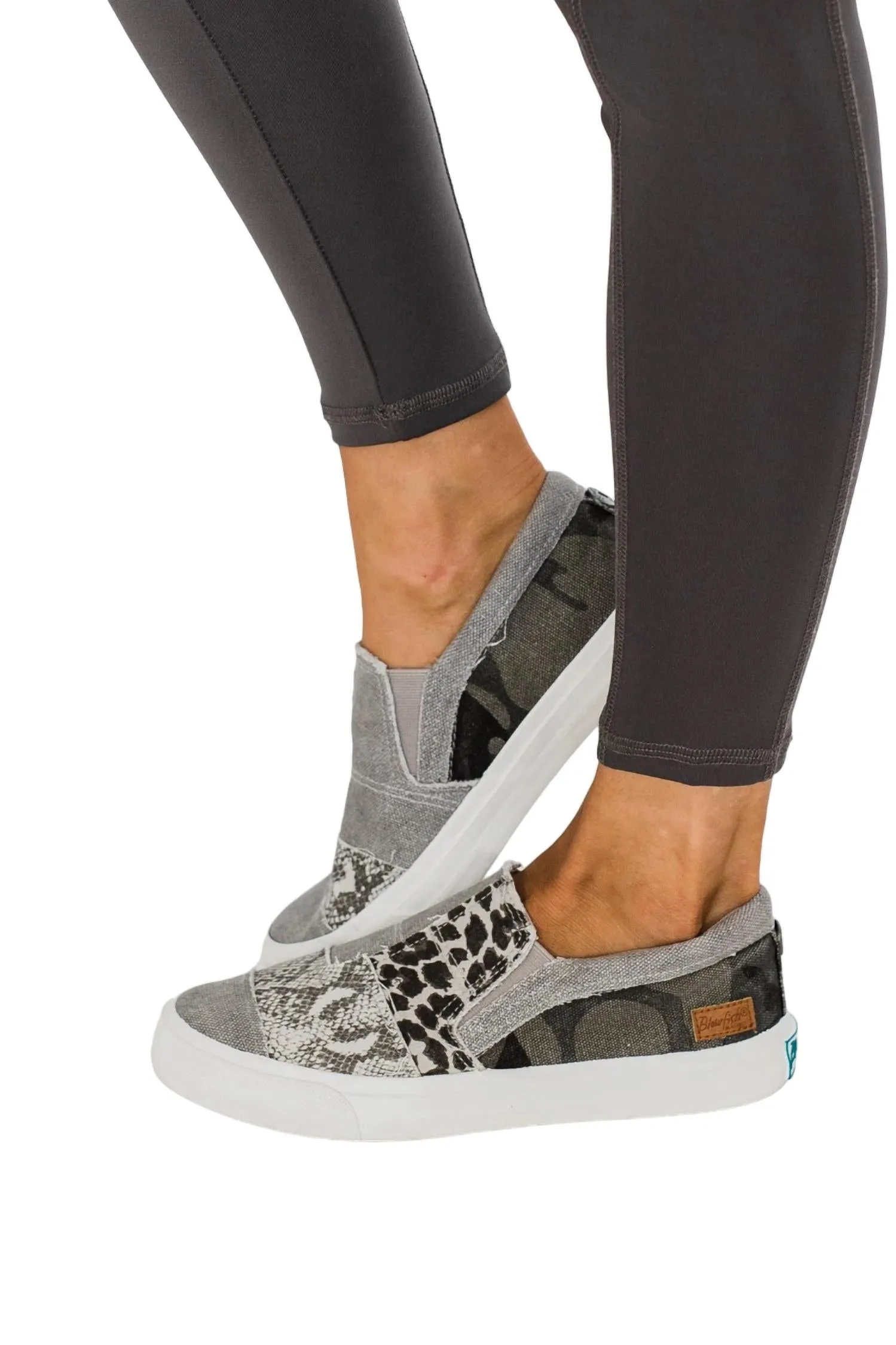 Women's Maddox Sneakers In Smoke