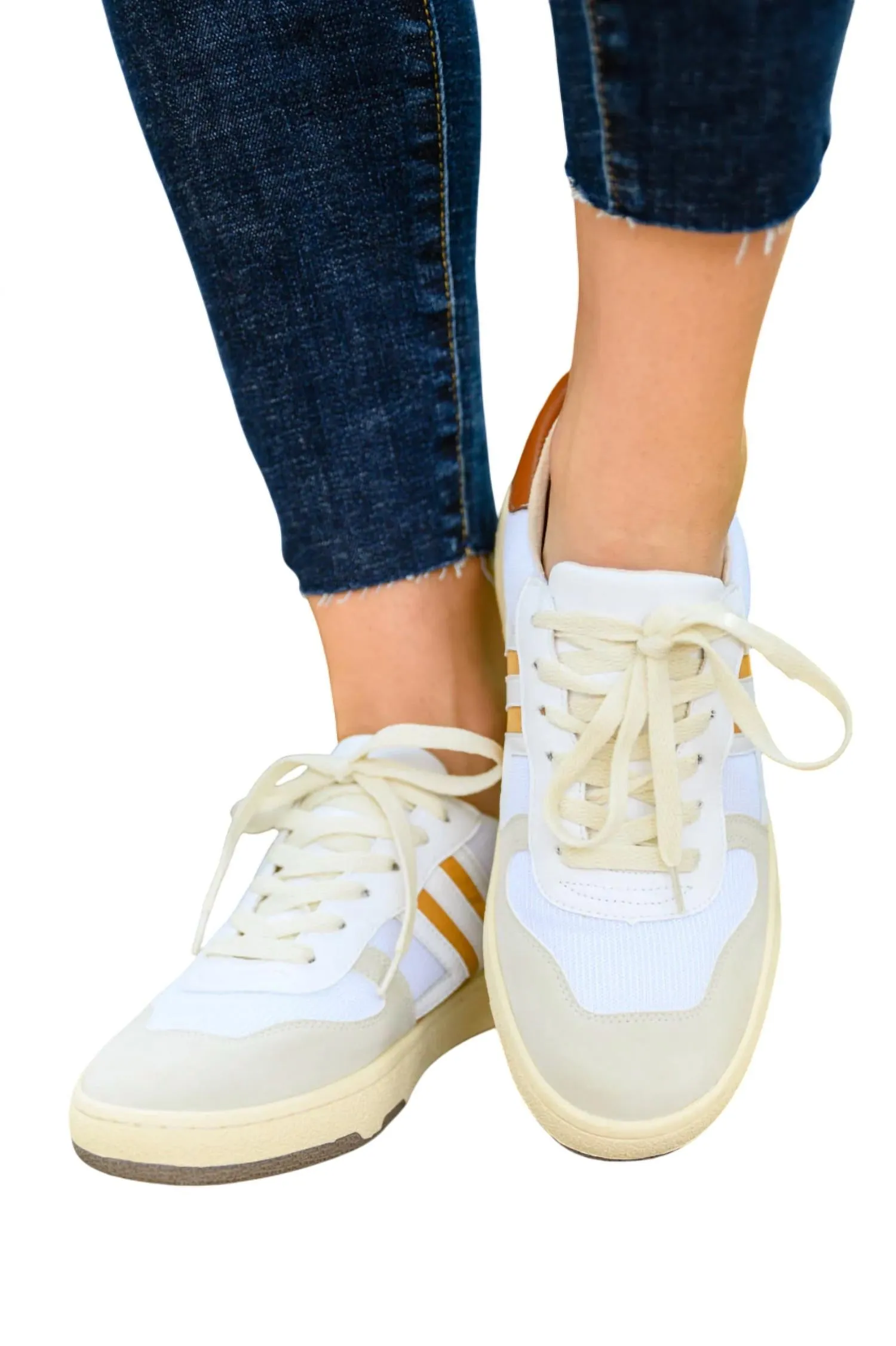 Women's Out And About Sneakers In Camel