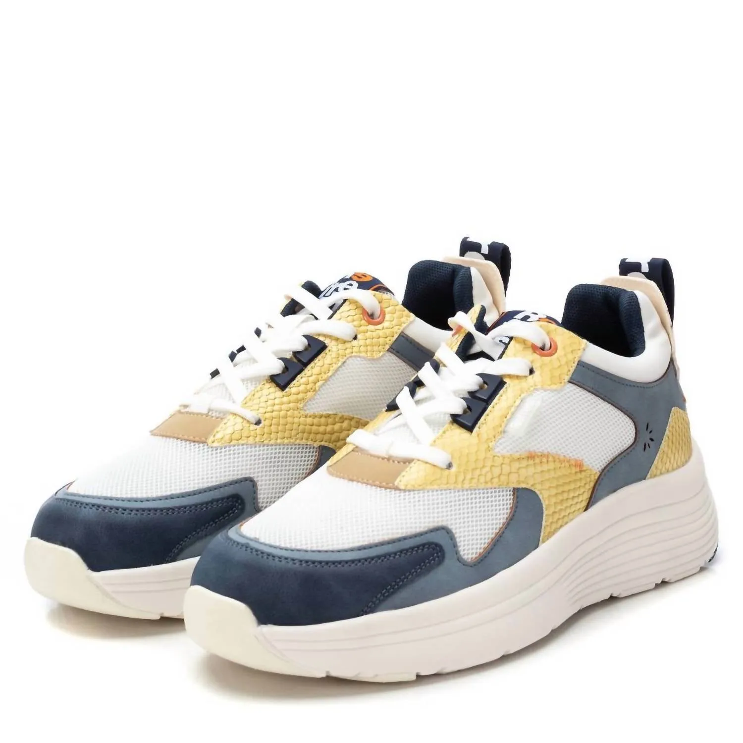 Women's Refresh Fashionable Sneakers In Jeans