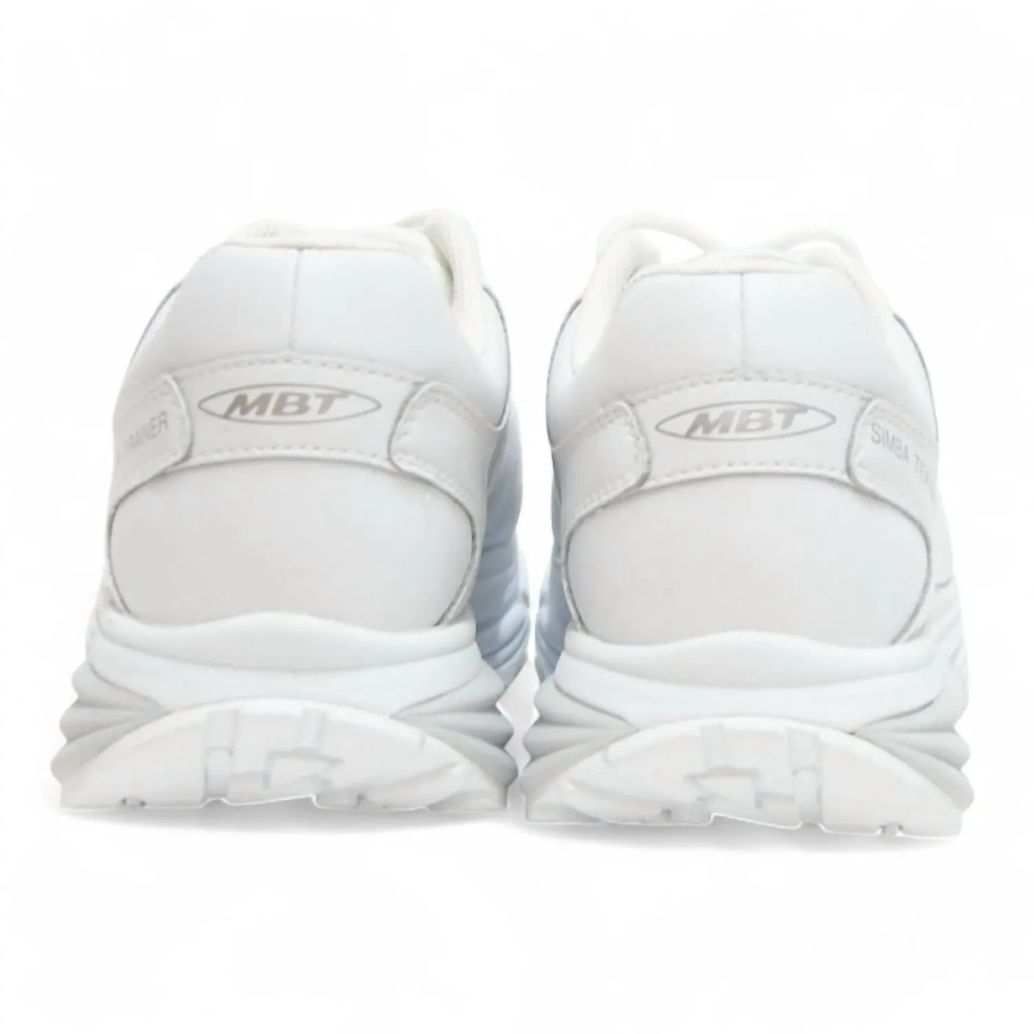 Women's Simba Trainer Walking Sneakers In White/silver