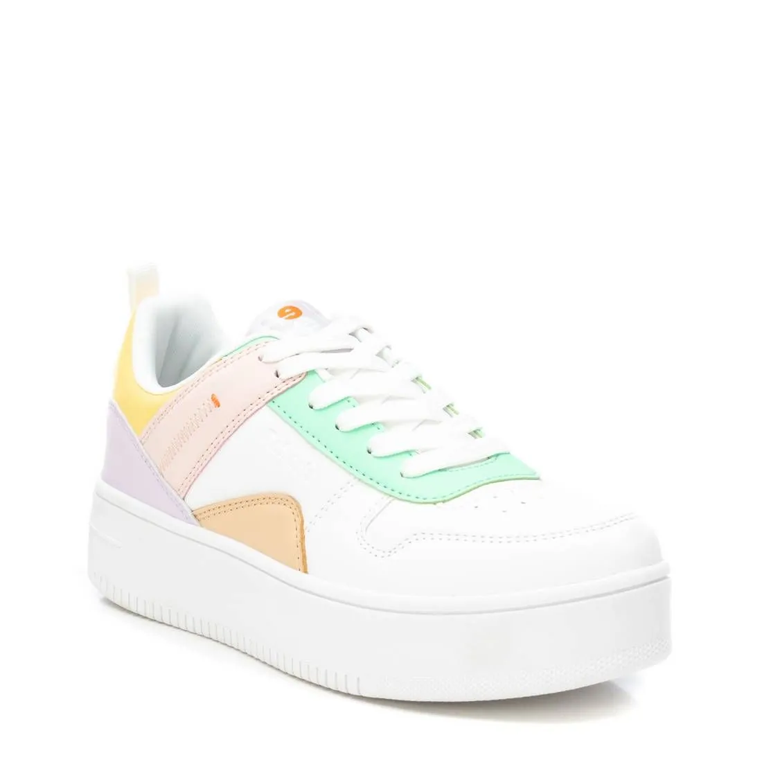 Women's sneakers
