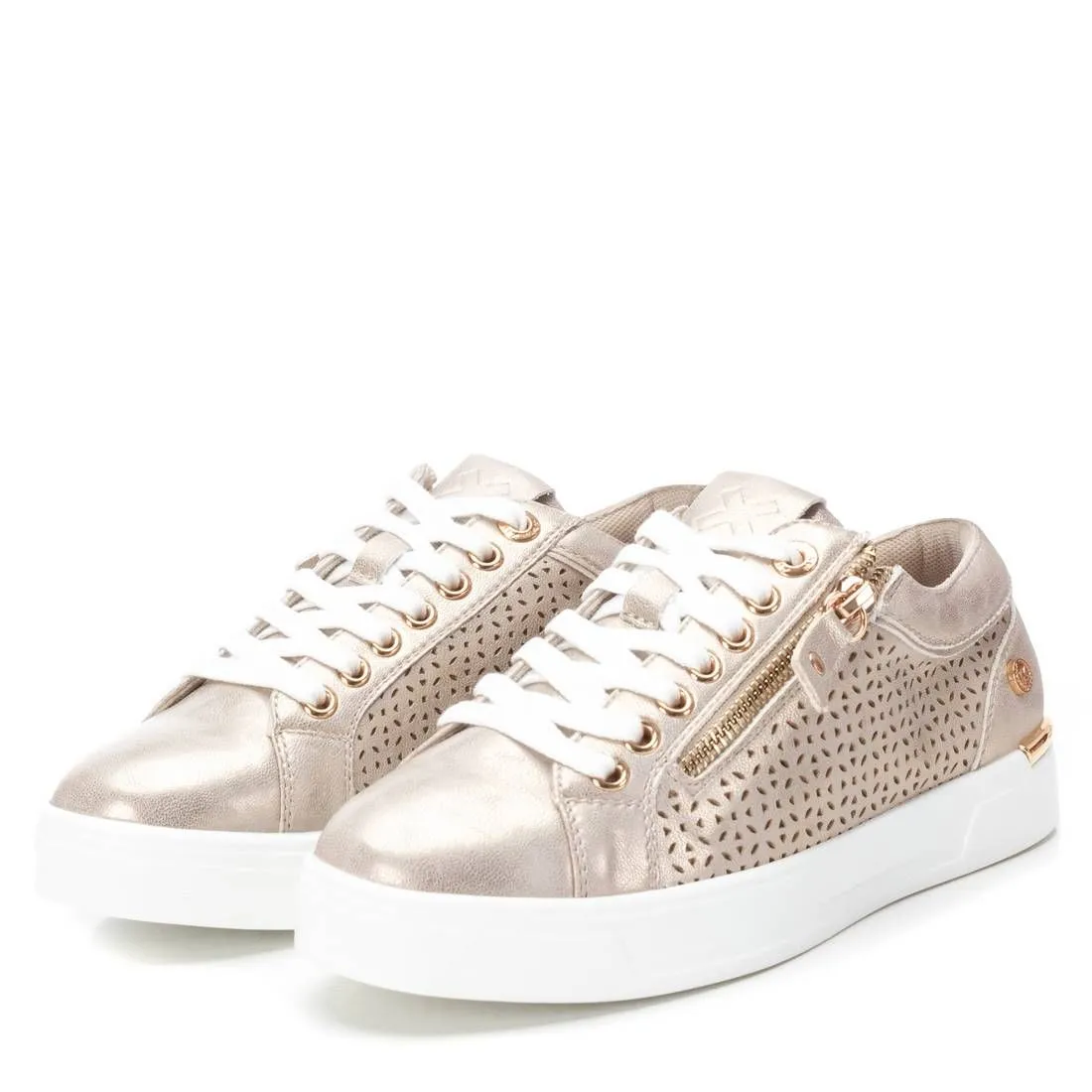 Women's sneakers