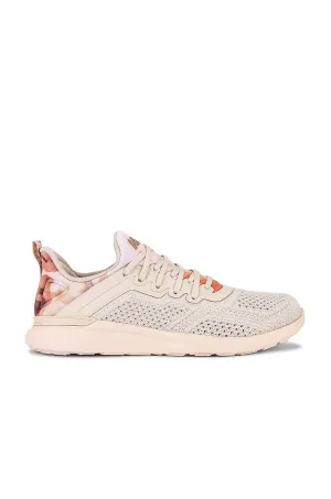Women's Techloom Tracer Shoes In Warm Silk/almond/tie Dye