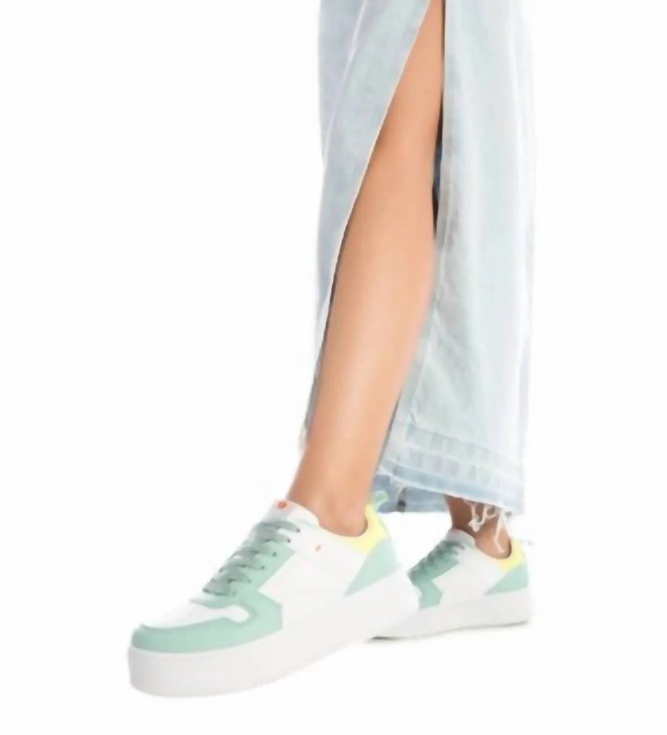 Women's Trainer Sneakers In Aqua